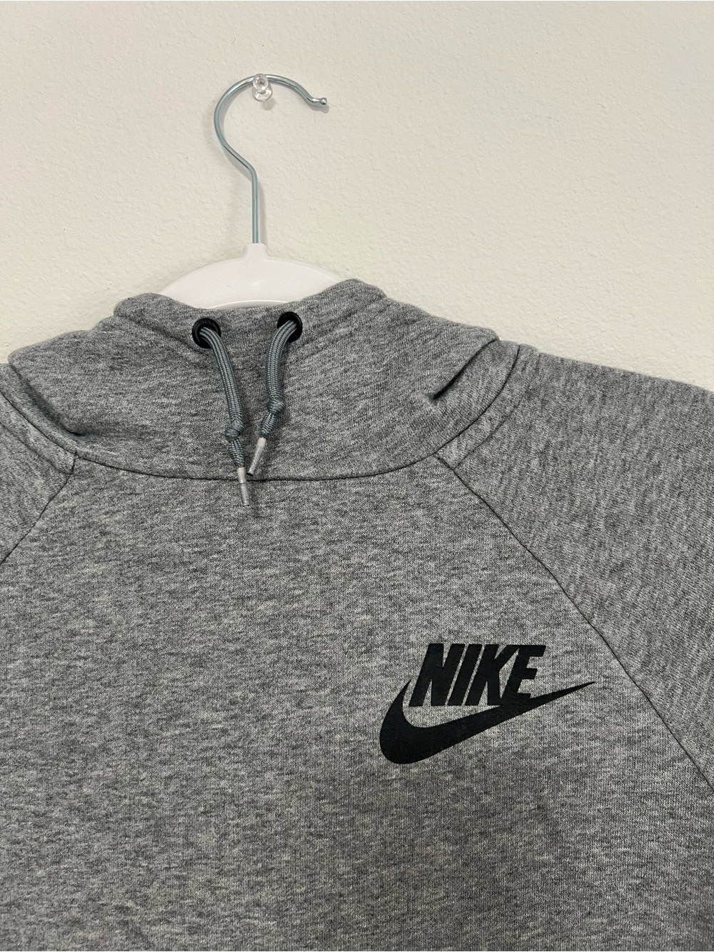 Nike Gray Pullover Hoodie - Picture 3 of 9